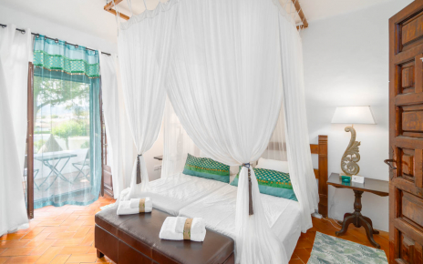 Habitación en primera planta con terraza (casa principal)